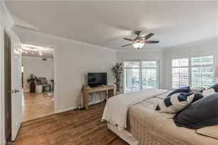 5633 Turtle Bay Dr, Naples, FL 34108 - Photo 32