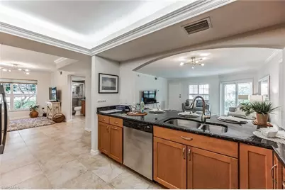 5633 Turtle Bay Dr #37, Naples, FL 34108 - Photo 4