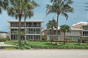 1910 Gulf Shore Blvd N, Naples, FL 34102 - Photo 1