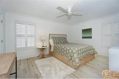 1910 Gulf Shore Blvd N #102, Naples, FL 34102 - Photo 10