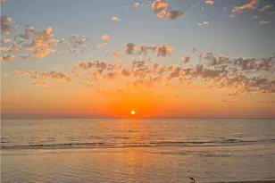 1910 Gulf Shore Blvd N, Naples, FL 34102 - Photo 18