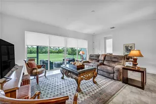 12445 Dahlia Ct, Naples, FL 34120 - Photo 8