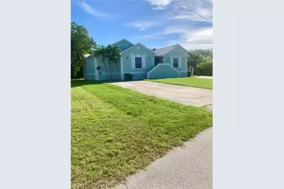 1227 Mangrove Ln, Chokoloskee, FL 34138 - Photo 1