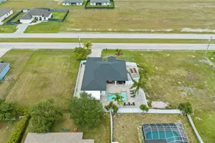 1213 Chiquita Blvd N, Cape Coral, FL 33993 - Photo 20