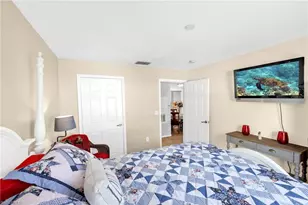 14870 Pleasant Bay Ln, Naples, FL 34119 - Photo 16