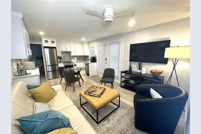 175 5th Ave S #104, Naples, FL 34102 - Photo 4