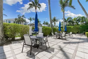 175 5th Ave S, Naples, FL 34102 - Photo 18