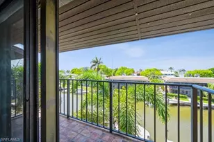 1400 Blue Point Ave, Naples, FL 34102 - Photo 4