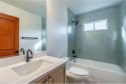 1160 8th St S, Naples, FL 34102 - Photo 36