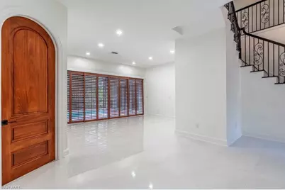 1160 8th St S, Naples, FL 34102 - Photo 18