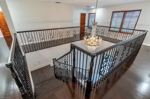 1160 8th St S, Naples, FL 34102 - Photo 32