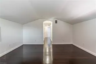 1160 8th St S, Naples, FL 34102 - Photo 40