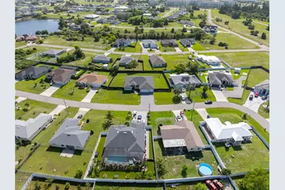 209 SW 10th Pl, Cape Coral, FL 33991 - Photo 40