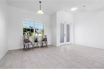 209 SW 10th Pl, Cape Coral, FL 33991 - Photo 14