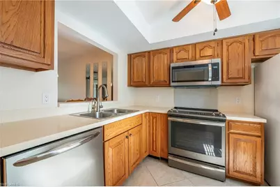 1006 Pine Isle Ln #1006, Naples, FL 34112 - Photo 10