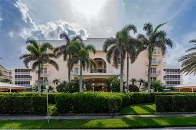 3450 Gulf Shore Blvd N #210, Naples, FL 34103 - Photo 2