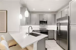 7622 Rockefeller Dr, Naples, FL 34119 - Photo 4