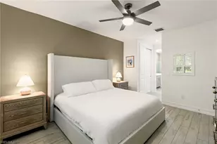 7622 Rockefeller Dr, Naples, FL 34119 - Photo 18