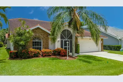 458 Countryside Dr, Naples, FL 34104 - Photo 2