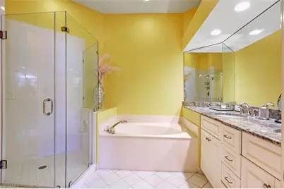 600 L Ambiance Cir #6, Naples, FL 34108 - Photo 8