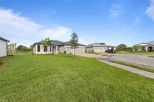 17012 Bishop Blvd, Alva, FL 33920 - Photo 4