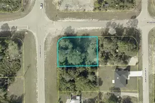 601 Columbus Blvd S, Lehigh Acres, FL 33974 - Photo 1