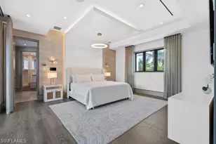 2201 Shad Ct, Naples, FL 34102 - Photo 12