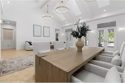 505 Harbour Dr, Naples, FL 34103 - Photo 10