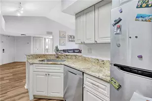 13615 Eagle Ridge Dr, Fort Myers, FL 33912 - Photo 4