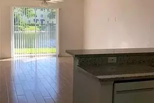 8304 Key Royal Cir, Naples, FL 34119 - Photo 4