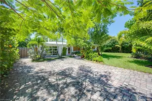 1304 Milano Dr, Naples, FL 34103 - Photo 1