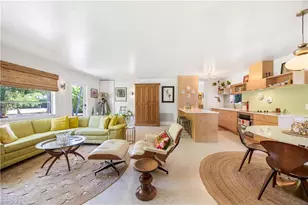 1304 Milano Dr, Naples, FL 34103 - Photo 4