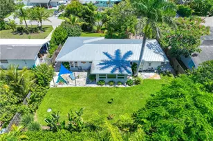 1304 Milano Dr, Naples, FL 34103 - Photo 26