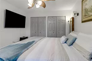 1160 Wildwood Lakes Blvd, Naples, FL 34104 - Photo 16