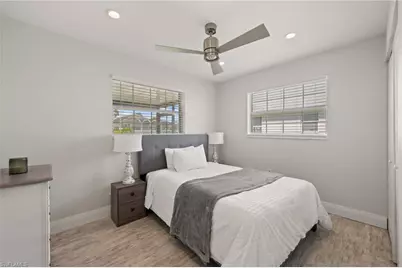 545 102nd Ave N, Naples, FL 34108 - Photo 12