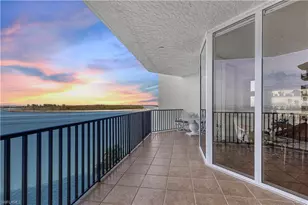 700 La Peninsula Blvd, Naples, FL 34113 - Photo 4