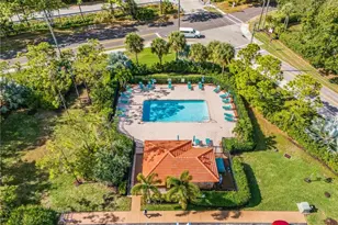 10020 Maddox Ln, Bonita Springs, FL 34135 - Photo 36