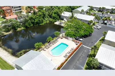 4621 Bayshore Dr #Q4, Naples, FL 34112 - Photo 12