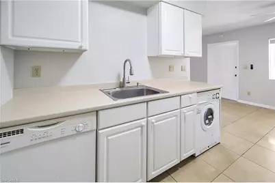 4621 Bayshore Dr #Q4, Naples, FL 34112 - Photo 4