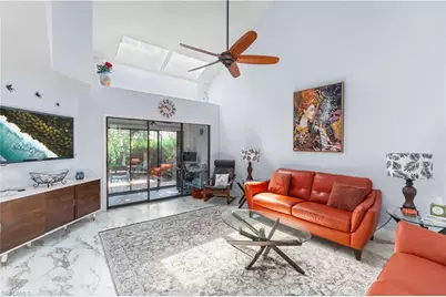 4018 Crayton Rd #B2, Naples, FL 34103 - Photo 2