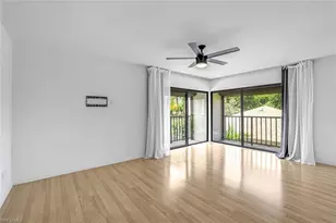 576 Retreat Dr, Naples, FL 34110 - Photo 22