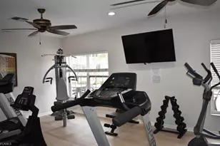 2526 Orchid Bay Dr, Naples, FL 34109 - Photo 32