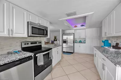 3055 Round Table Ct, Naples, FL 34112 - Photo 8