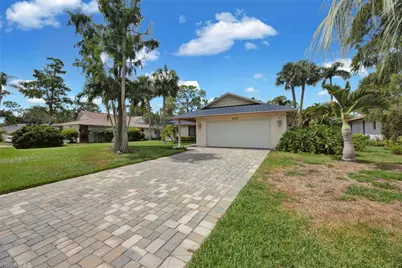 3055 Round Table Ct, Naples, FL 34112 - Photo 36