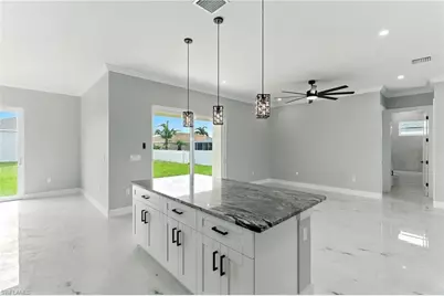 303 NW 26th Ave, Cape Coral, FL 33993 - Photo 4