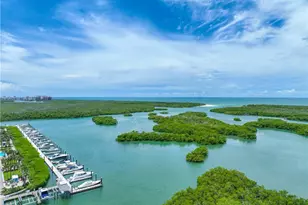 13675 Vanderbilt Dr, Naples, FL 34110 - Photo 44