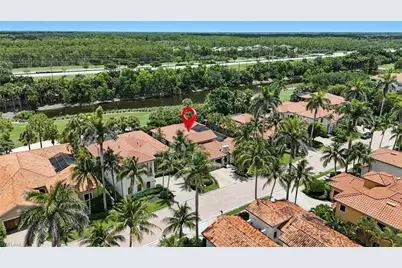 2892 Tiburon Blvd E, Naples, FL 34109 - Photo 4