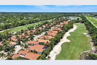 2892 Tiburon Blvd E, Naples, FL 34109 - Photo 46