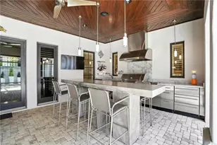 2892 Tiburon Blvd E, Naples, FL 34109 - Photo 36