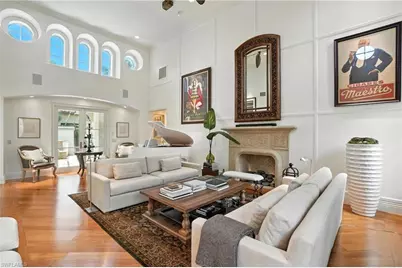 2892 Tiburon Blvd E, Naples, FL 34109 - Photo 6